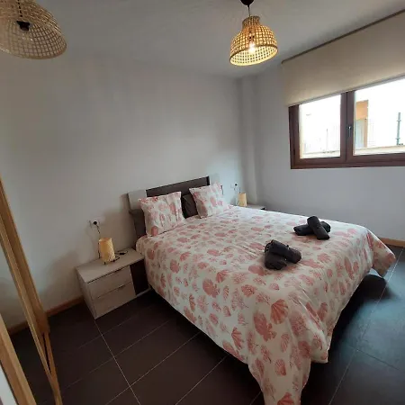 Aldea Bricia 20 Jardin * Posada De Llanes